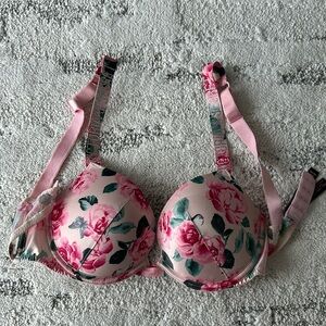 Victoria’s Secret rose bra with rhinestones 32C